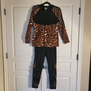 Three piece jogging workout set leather print slim fit